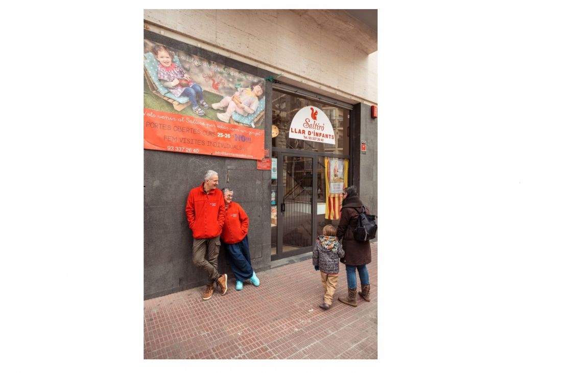 La Rut i l'Adolf al capdavant del Saltiró, per l'entrada de Prat de la Riba 234.