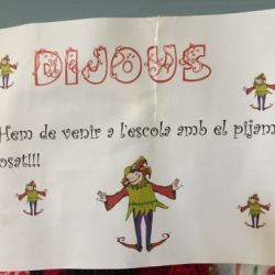 avui tothom amb barret 07