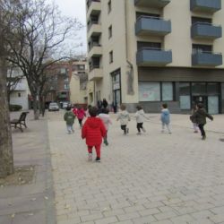 la millor psicomotricitat la que es fa al carrer 06