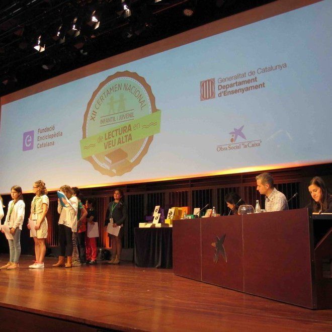 13 05 2016 L'ADOLF FA DE JURAT AL XII CERTAMEN NACIONAL DE LECTURA EN VEU ALTA