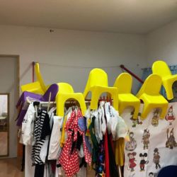 avui tothom amb barret 08